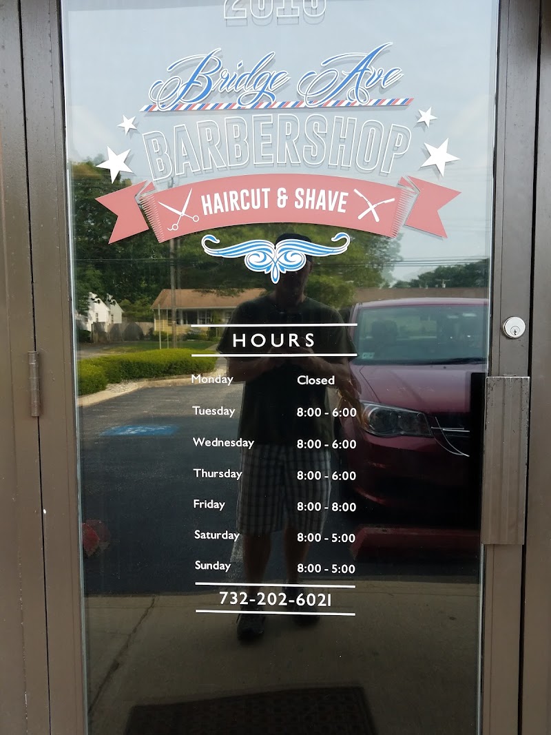 Bridge Ave Barber Shop, photo 2