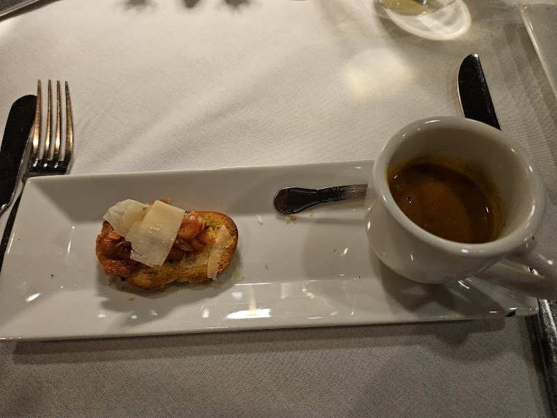 Daniel's Bistro, photo 3