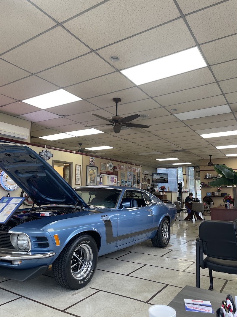 DeFelice Auto & Truck Sales & Repair, photo 3