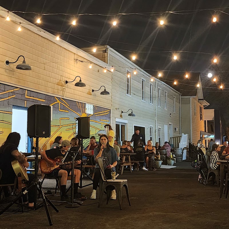 Last Wave Brewing Company, photo 3