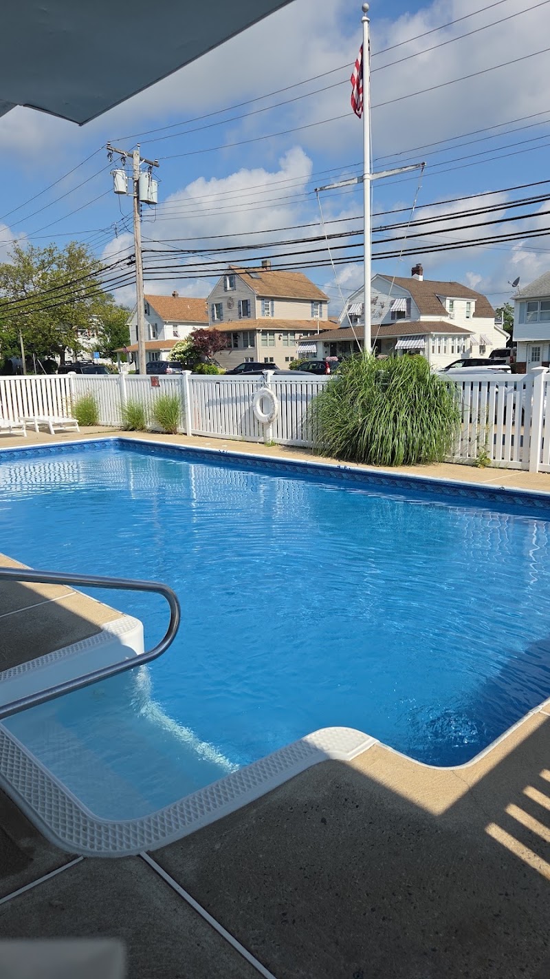 Pelican Point Motel, photo 3