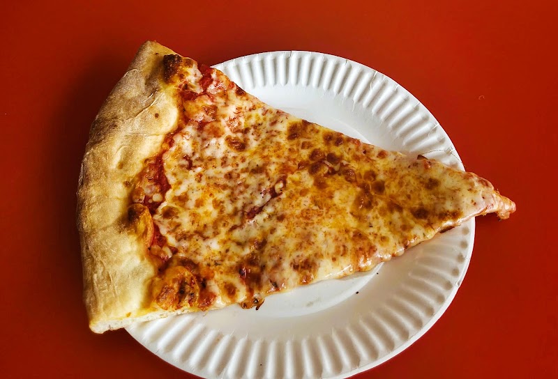 Pizza Plus Inc, photo 2