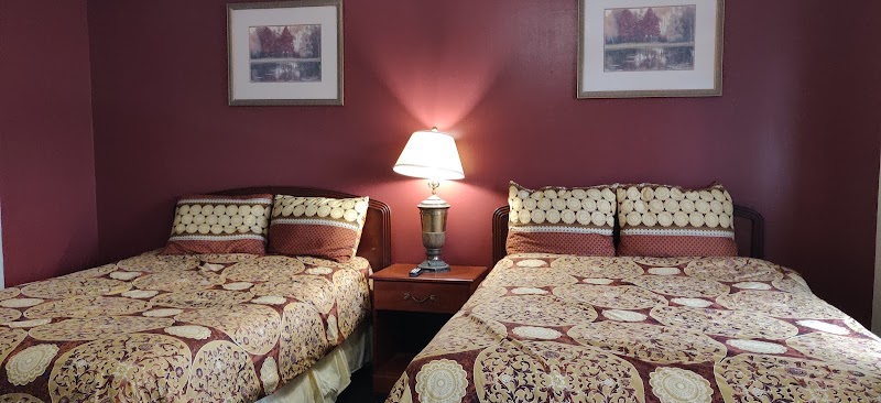 Point Pleasant Inn, photo 2