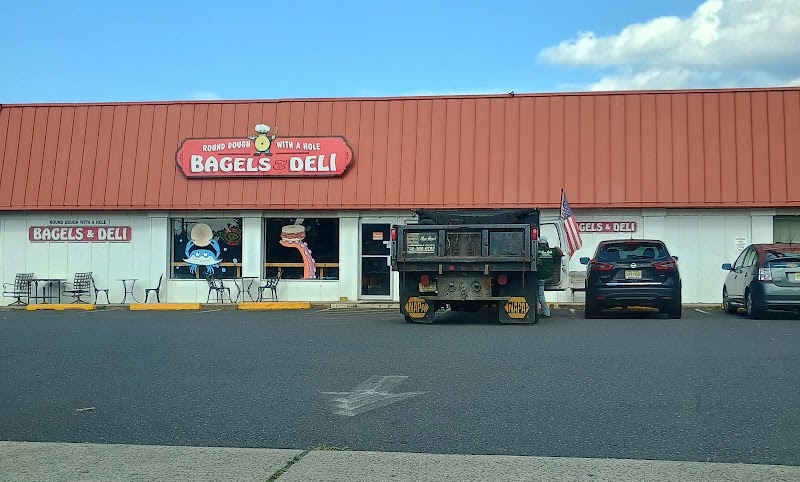 Round Dough With A Hole - Bagels & Deli, photo 3