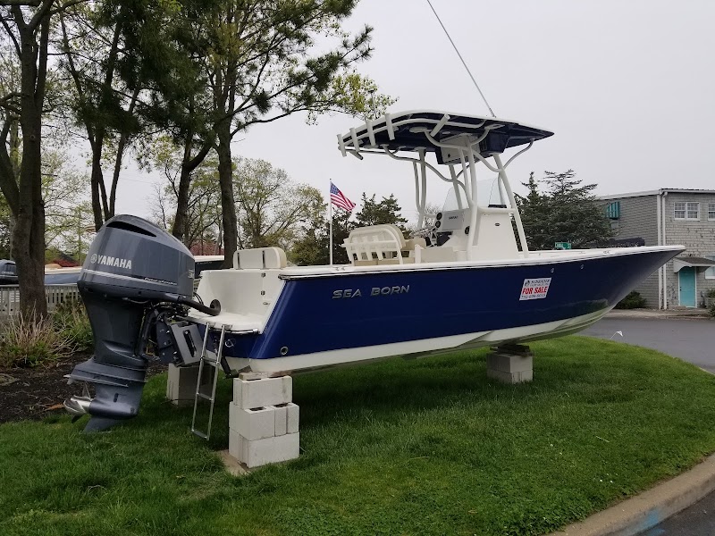 Schrader Yacht Sales, photo 3